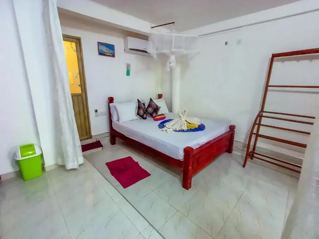 Sigiri Tarushan Home Stay