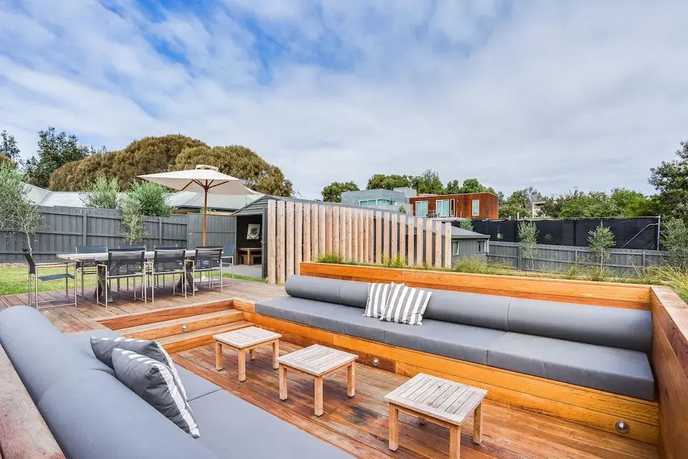 The Deck on Donalda
