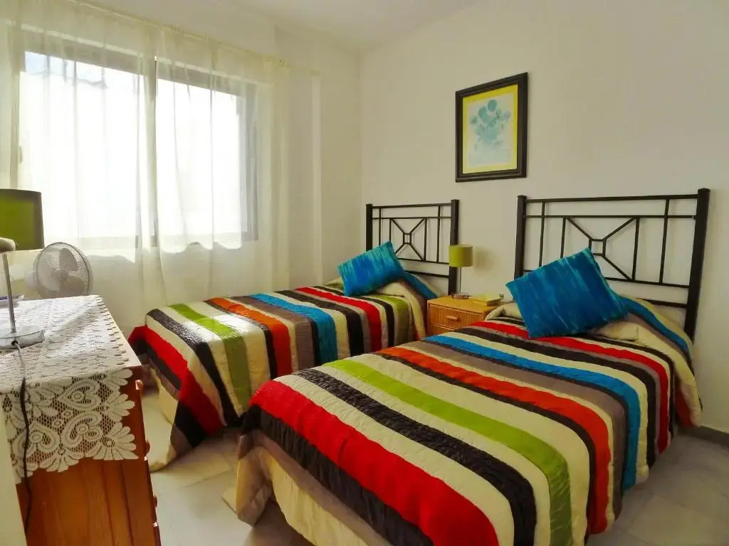 Carabeo 99 - Sleeps 4