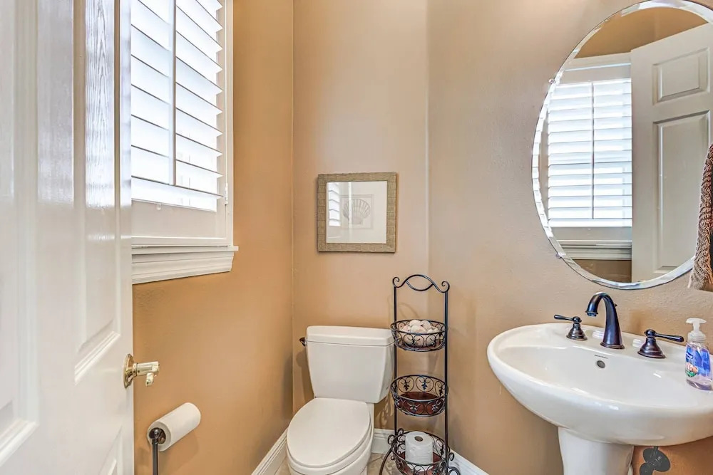 Palm Island Canal Home - 4 BR