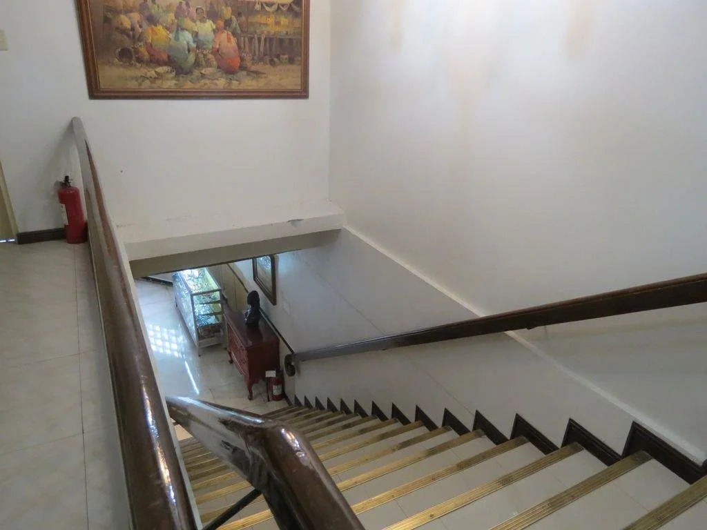 Garden Plaza Hotel and Suites