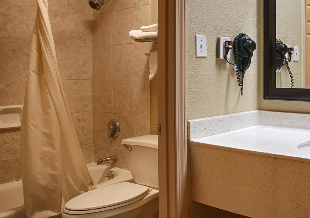 Americas Best Value Inn Monroe