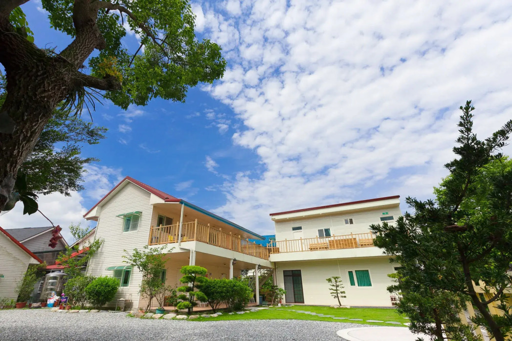 Yuan Qiwu Homestay
