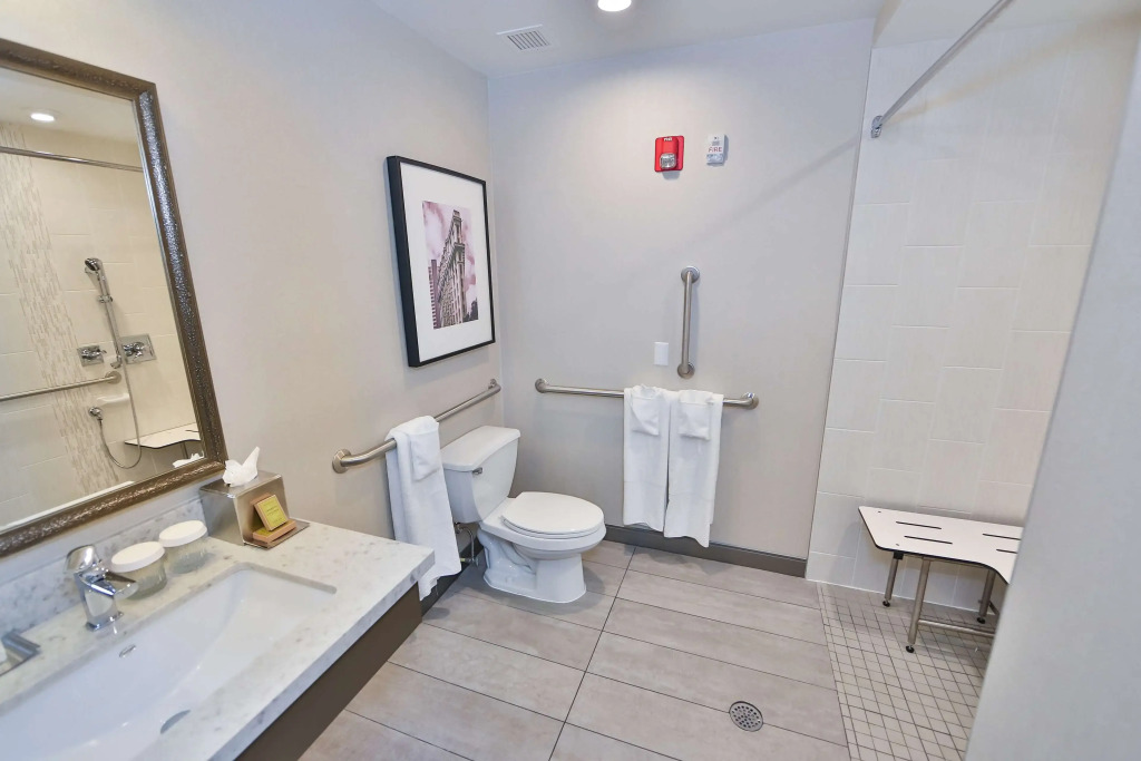 DoubleTree by Hilton Atlanta Alpharetta-Windward