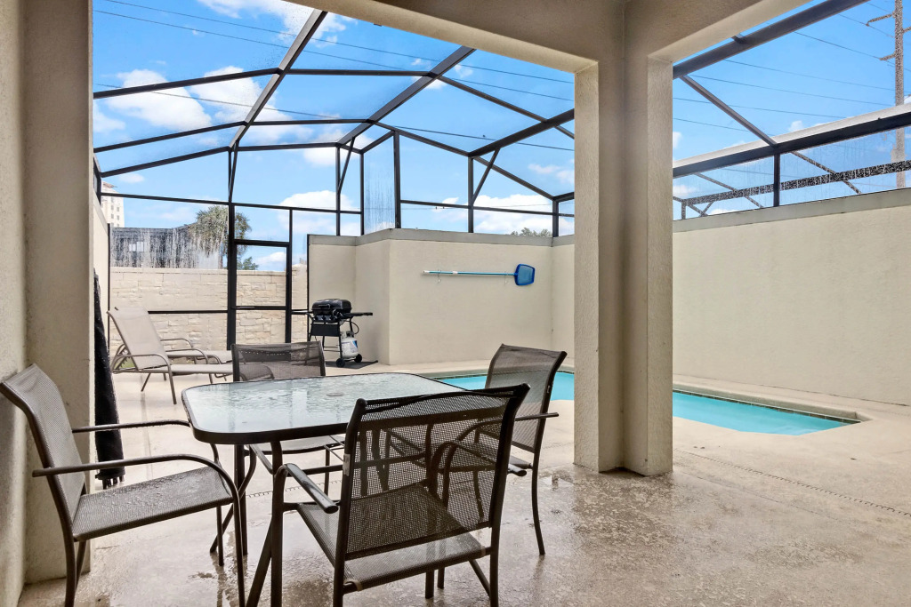 4 Bedrooms 3 Bathrooms Storey Lake 4931 Wa