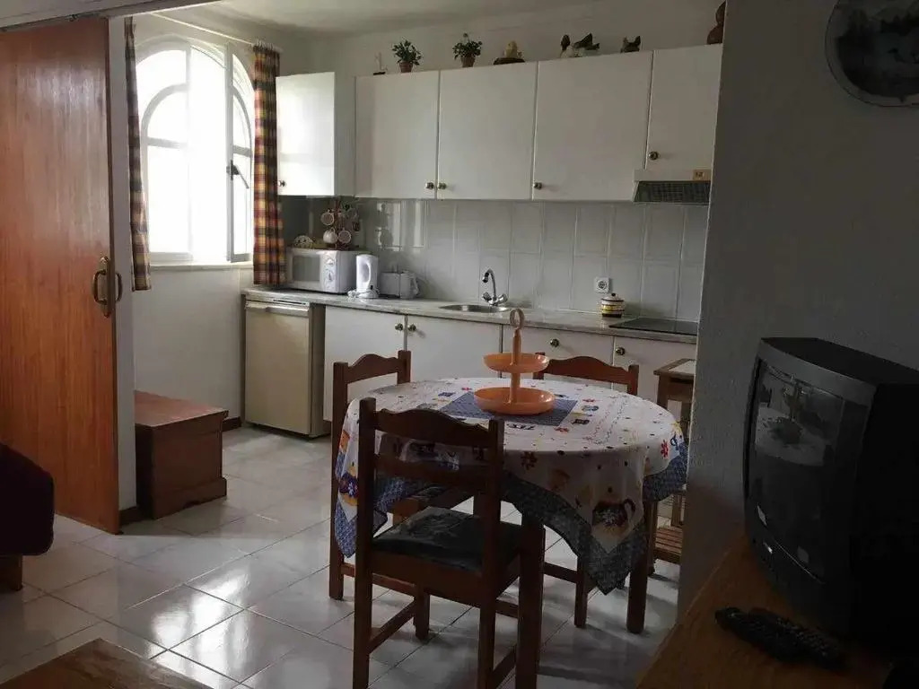 Tavira Cozy Studio by the Pool