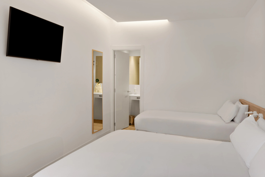 B&B HOTEL Alicante Aeropuerto