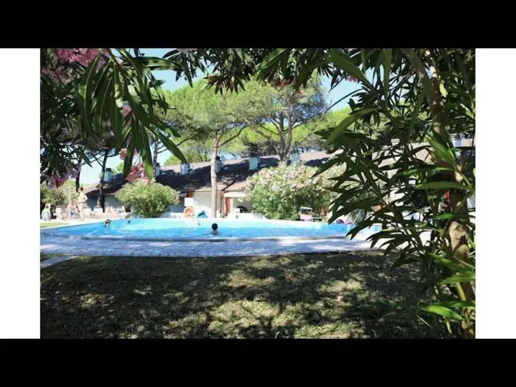 Fantastic Residence Ideal for Families - Pools and Beach Place Included