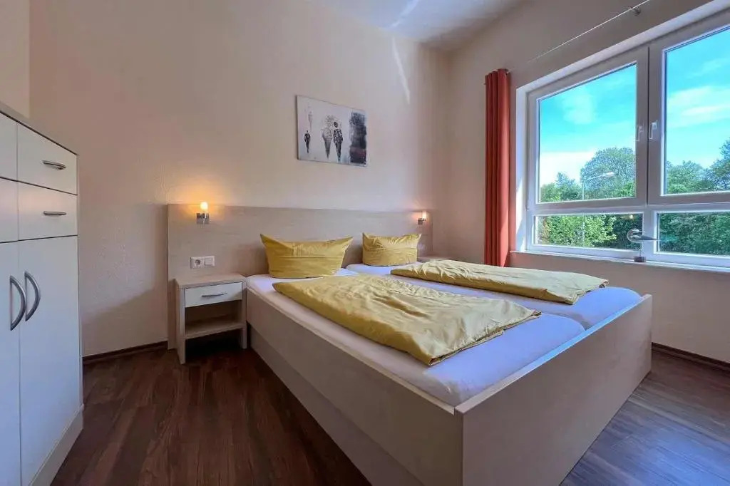 Apartes-Ferienhaus-10-in-der-Ferienanlage-Wohnpark-Weser-in-Doese