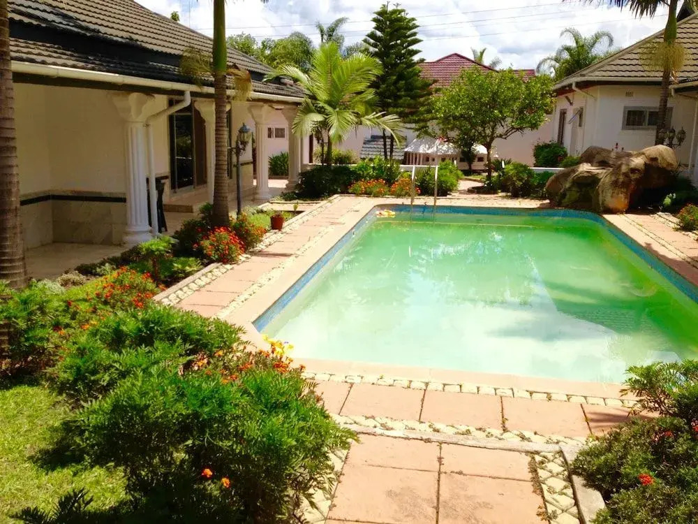 Melunah Lodge