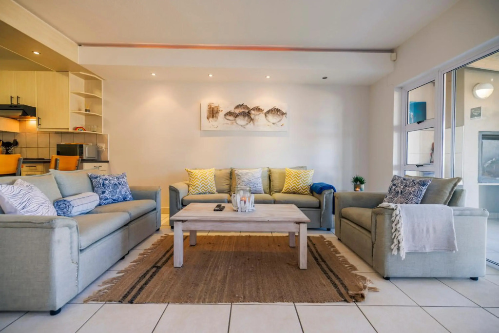 Waterfront Cottage B3