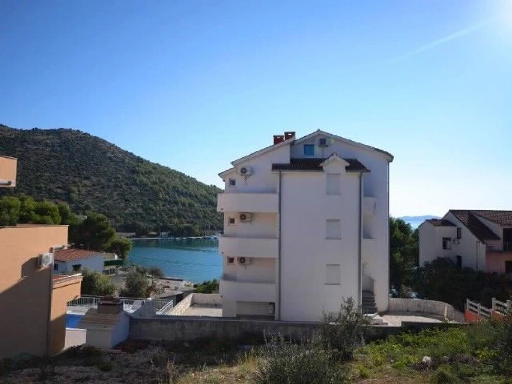 Apartments Salov