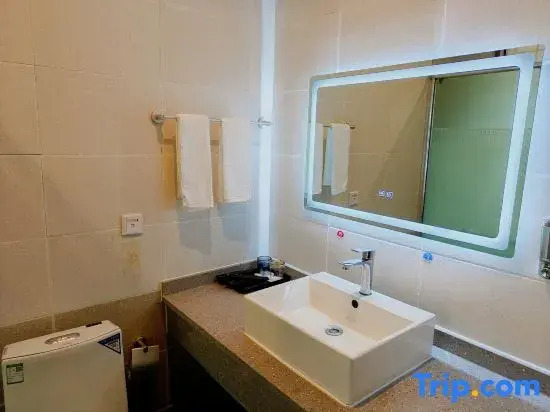 Tianjin Kingweston Hotel