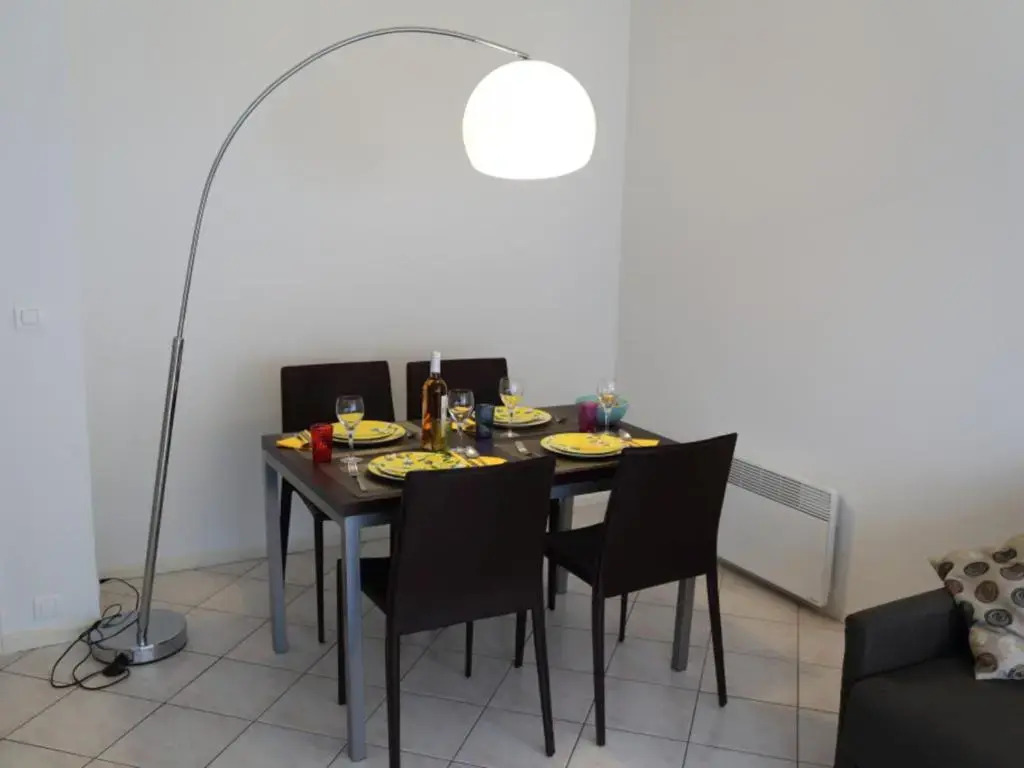 Appartement Menton, 2 pièces, 4 personnes - FR-1-196-172