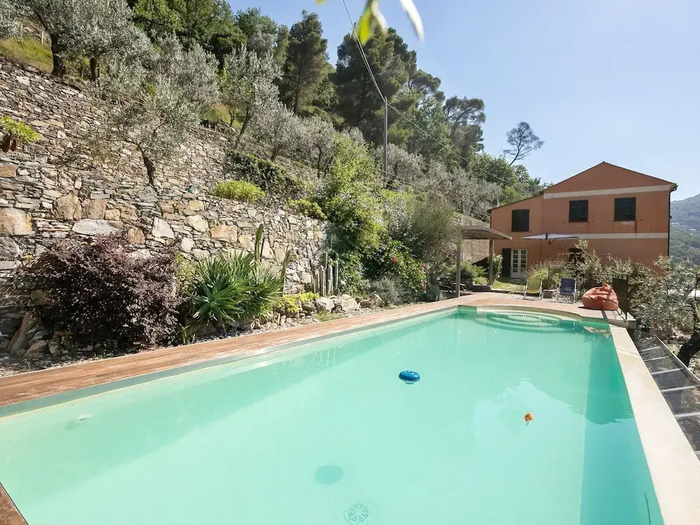 Dreamy Holiday Home in Recco With Swimming Pool