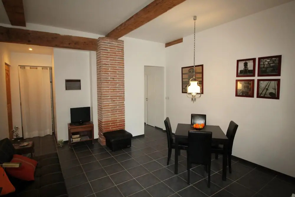 Mas Du Domaine De Montcalm B And B And Gites