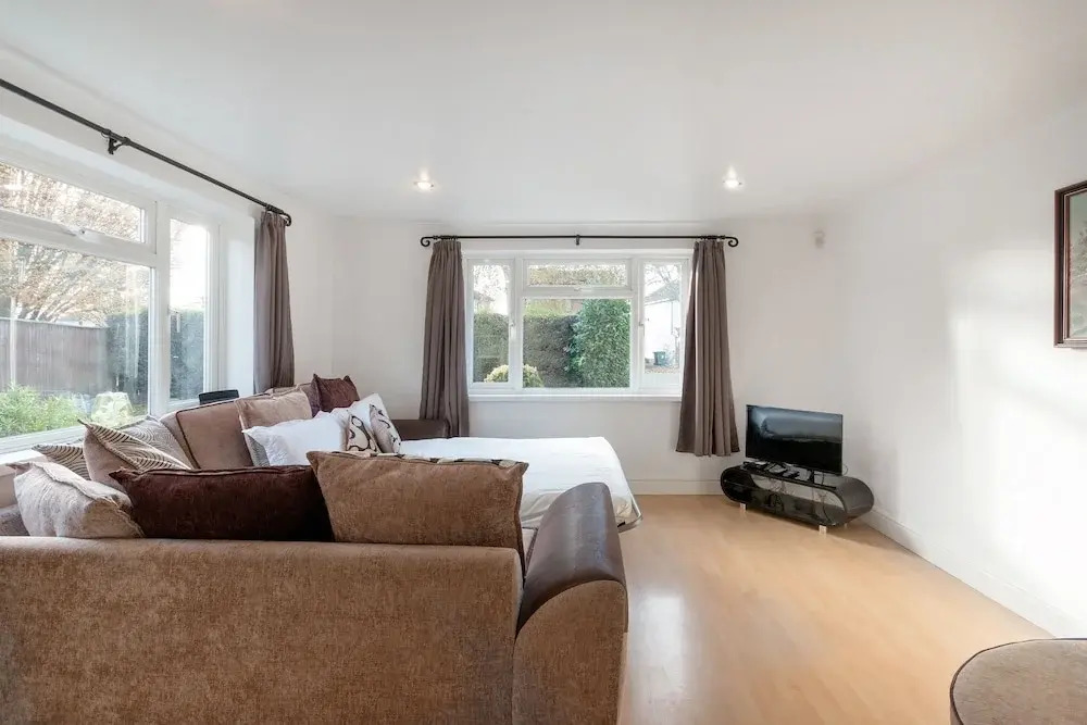 Sulston Lodge 3-Bedroom House