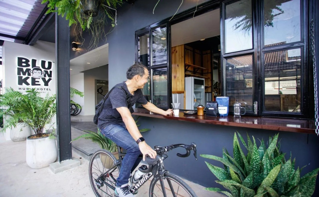 Blu Monkey Hotel Surat Thani