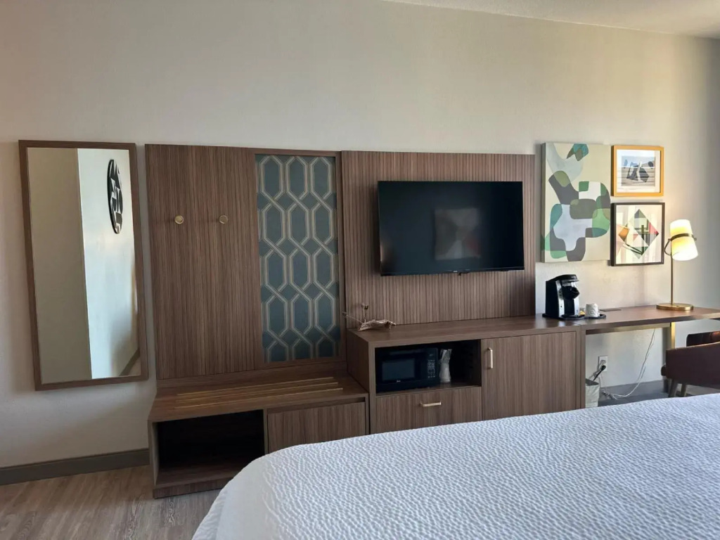 Holiday Inn Roanoke-Tanglewood-Rt 419&I581 by IHG
