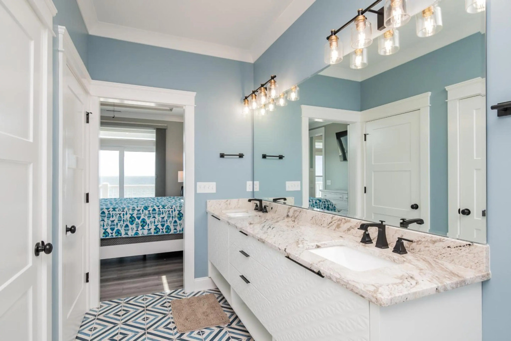 Carolina Dreamin by Oak Island Accommodations
