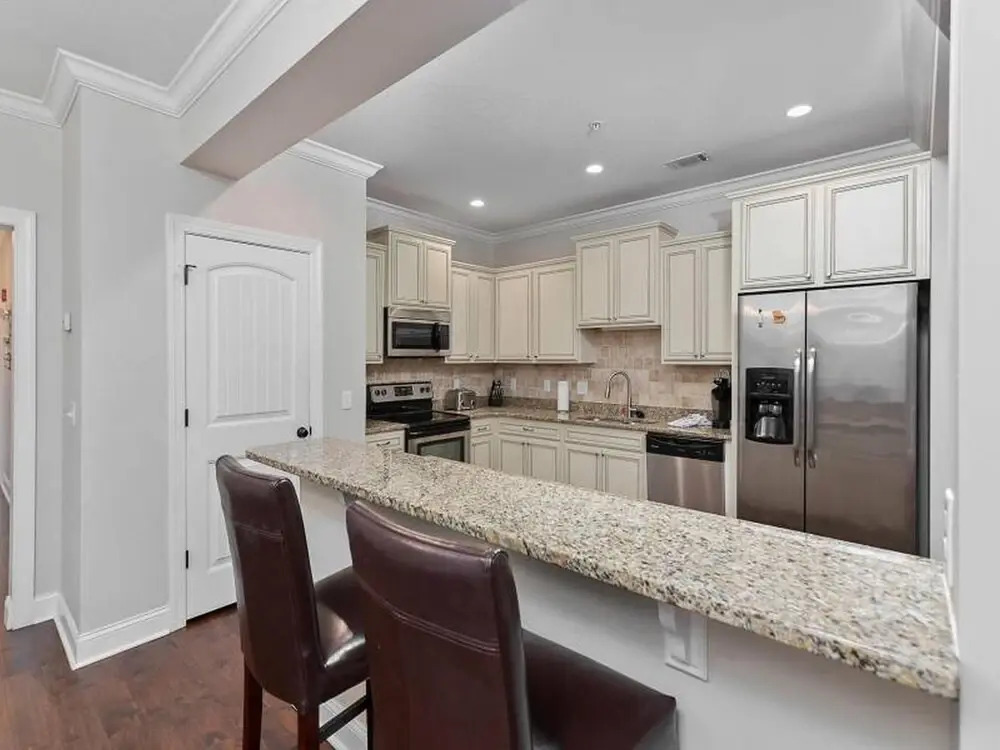 306 Reserve by Hodnett Cooper