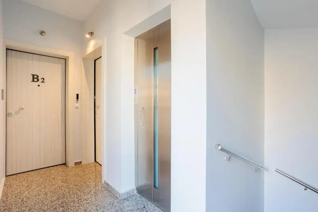 Georgia seaview apartment B1