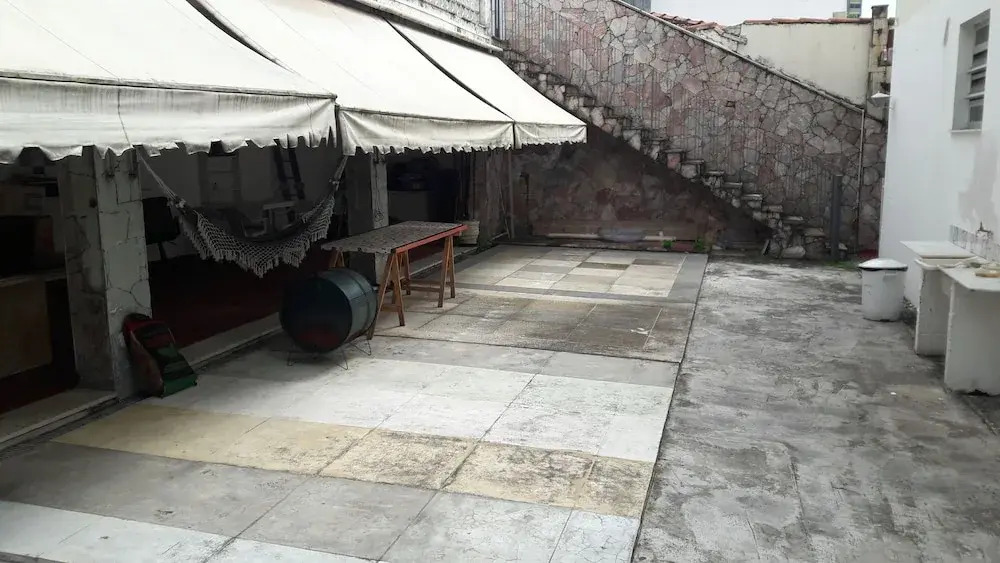 Confortable Suite in a Cozy House Excelent Location and Transport Acess