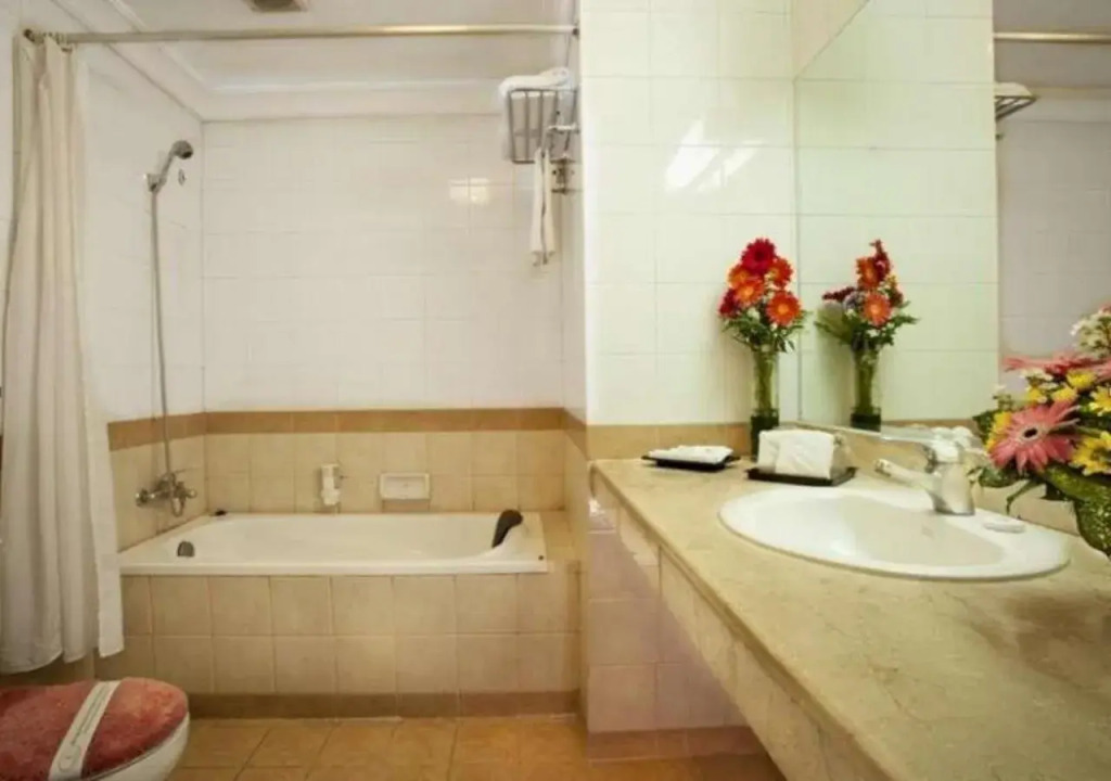 Nalendra Hotel
