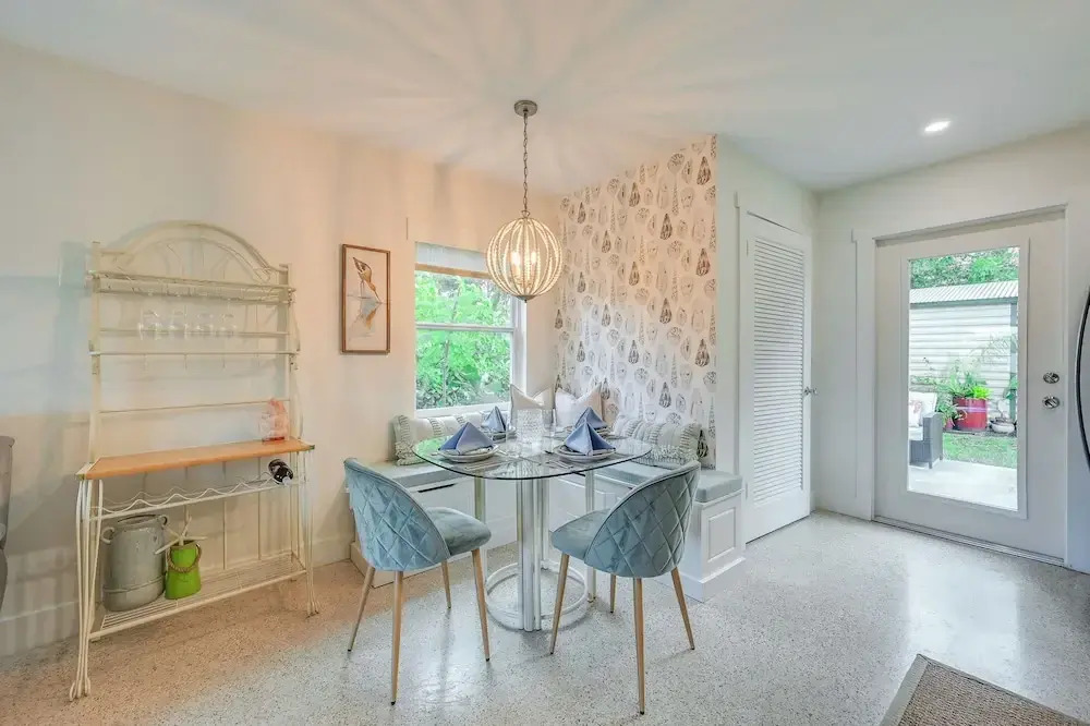 Sunny Florida Escape w/ Patio, Grill & Fire Pit!