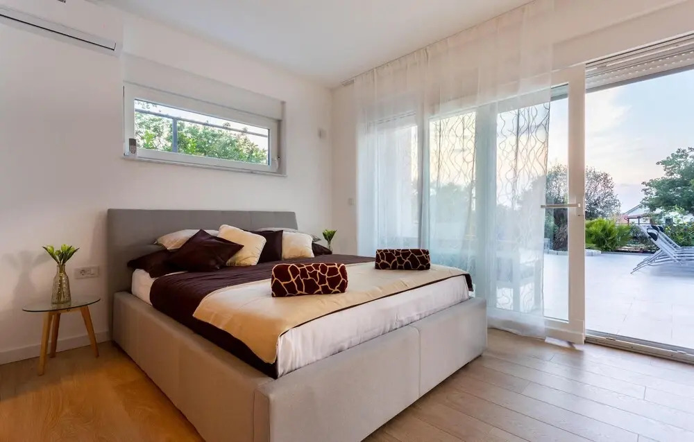 Beautiful Home in Klimno With Sauna, Wifi and 4 Bedrooms