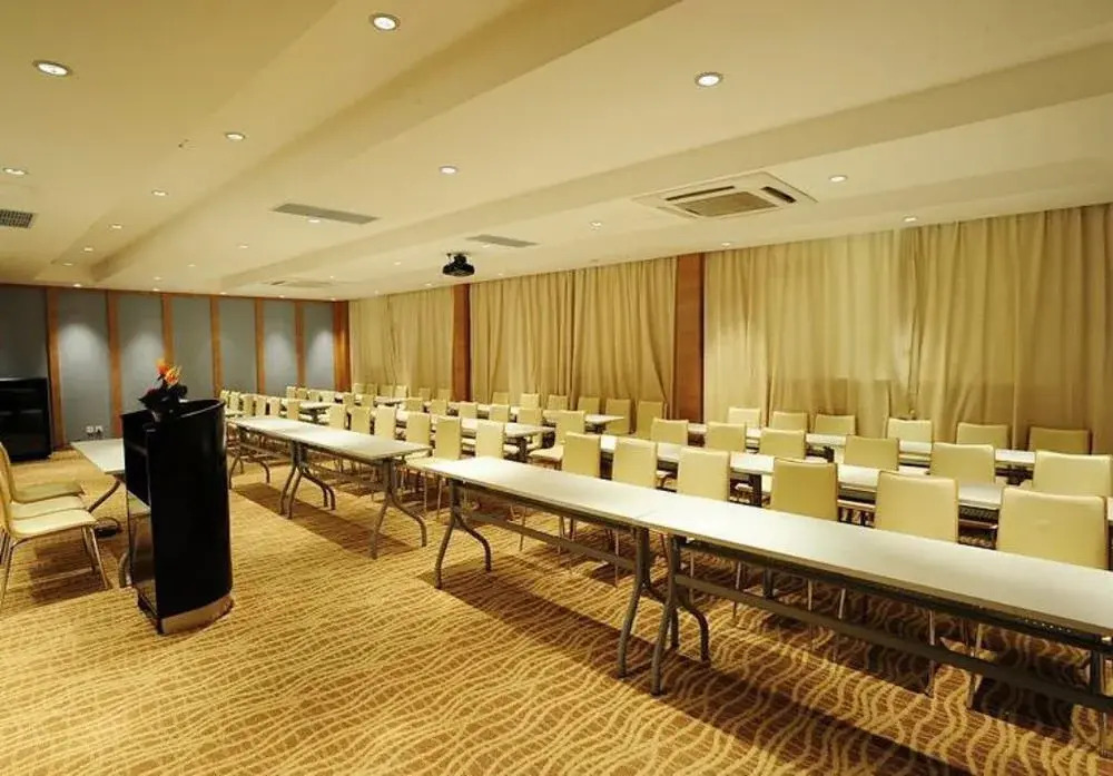 JI Hotel Shanghai Hongqiao