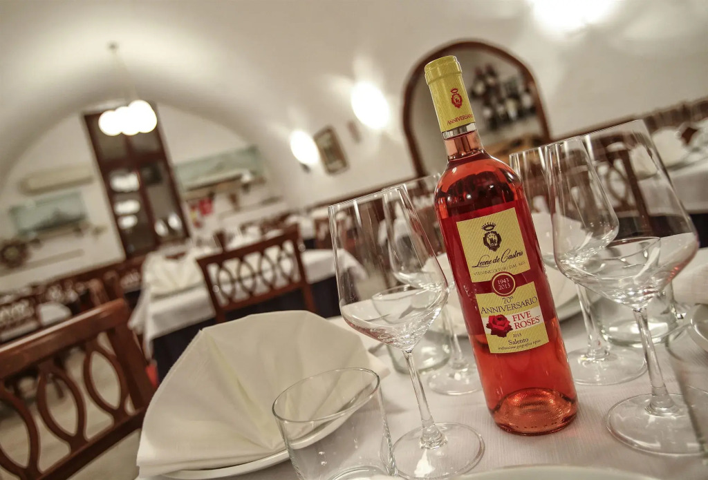 Al Pescatore Hotel & Restaurant