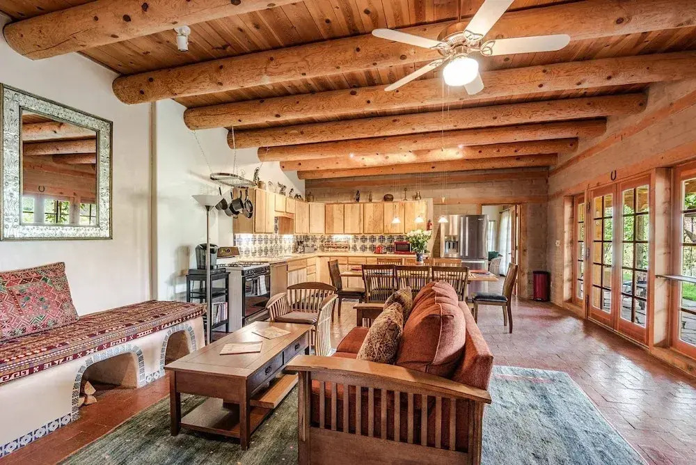 Canyon View Retreat - All Adobe Home, Tranquil Setting, Spectacular Views, Hot Tub Under the Stars