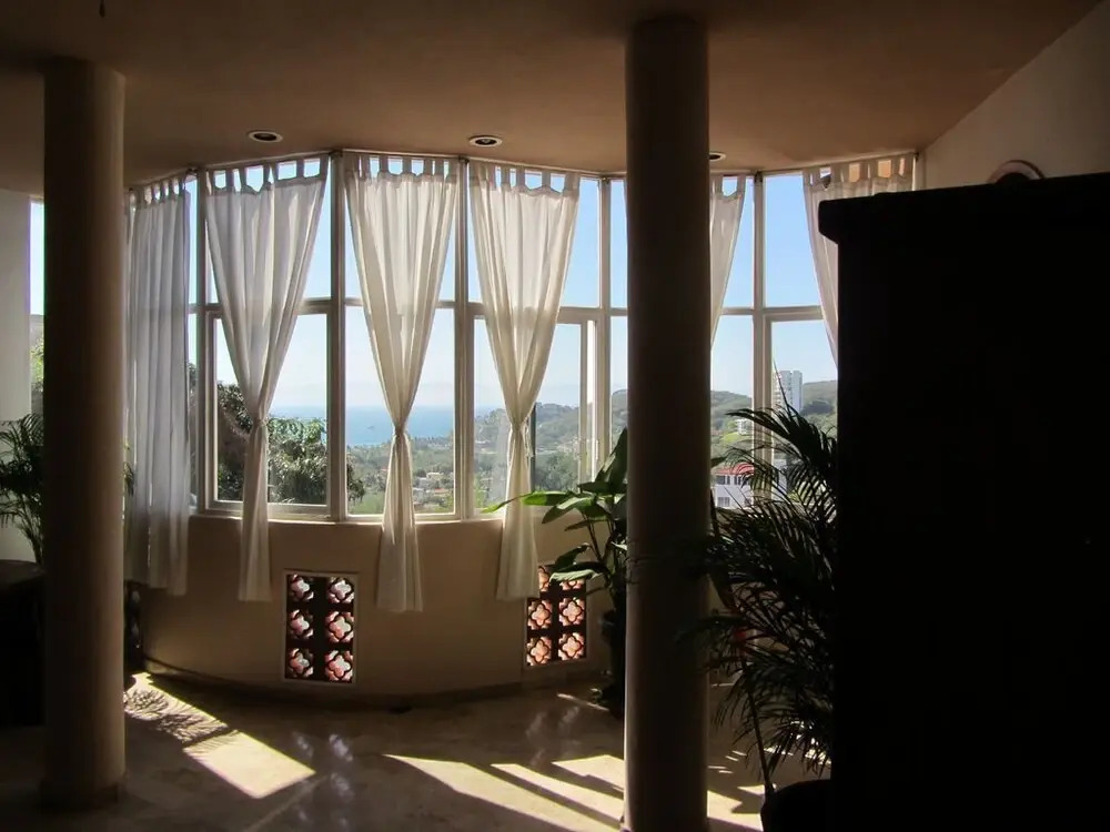 Vista De Bahia 4 Bedrooms 3.5 Bathrooms Villa