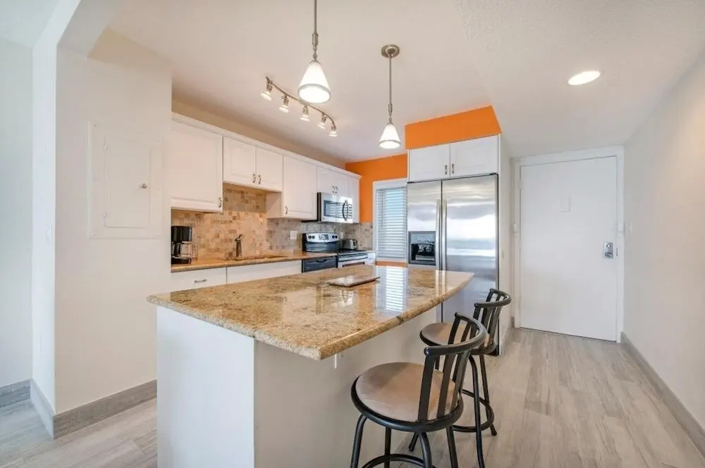 Leonardo Arms Condo On The Beach 2 Bedroom Condo