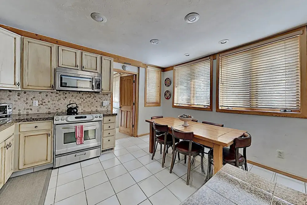 Snowmass Village Condo w/ Hot Tubs by RedAwning