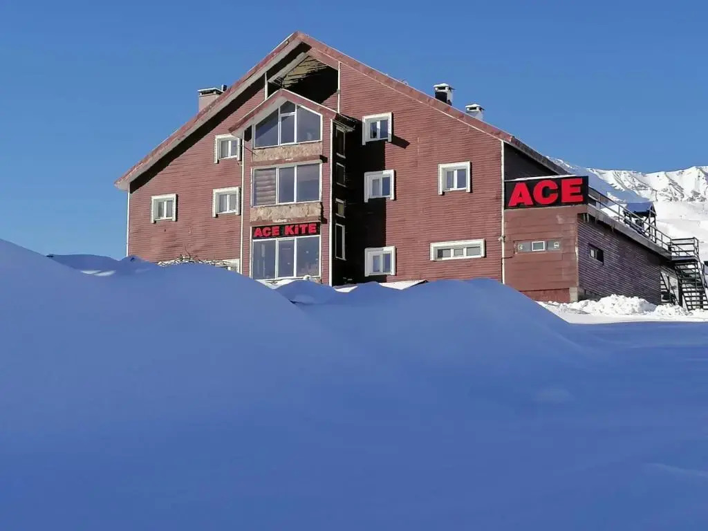 ACE KITE HOTEL