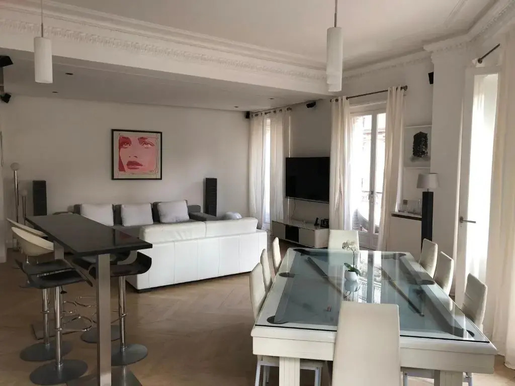 Luxe Apartment 165m2 8pers Victor Hugo trocadero foch Champs Elysées