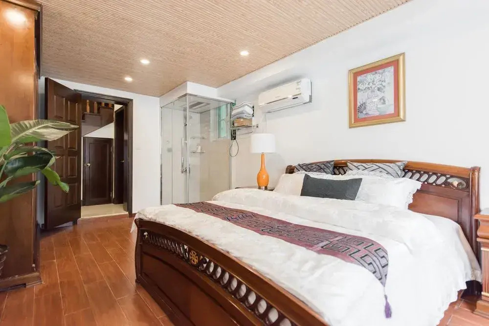 Hongqiao Airport Selected Boutique Villa