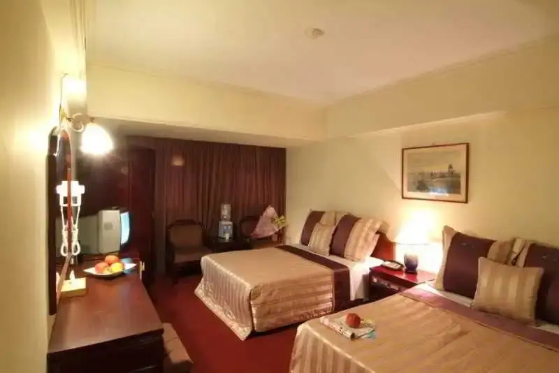 Honeydew Hotel