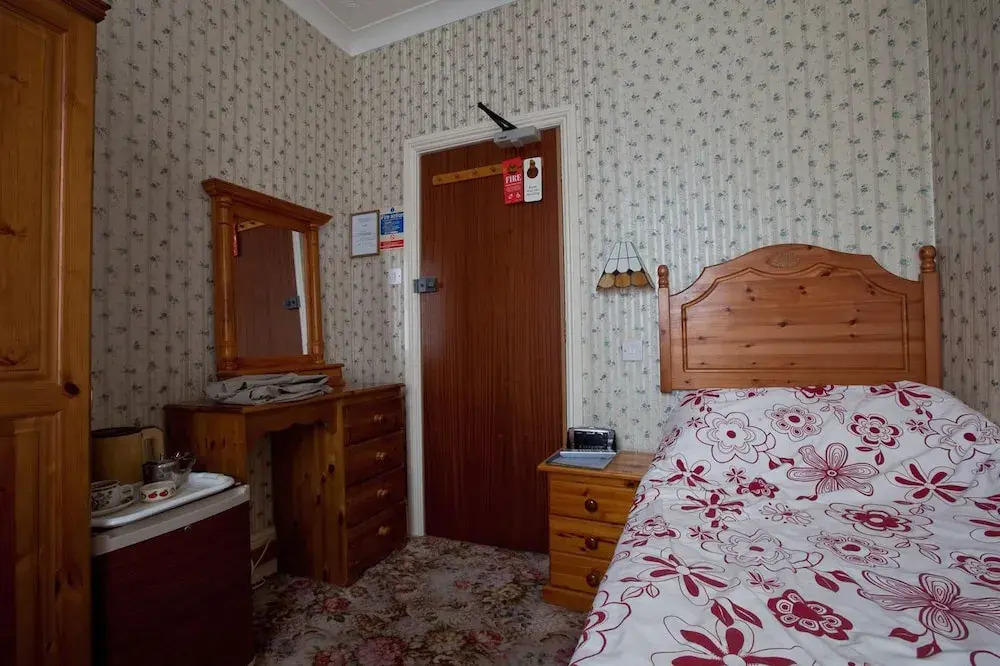 Mayfield Hotel
