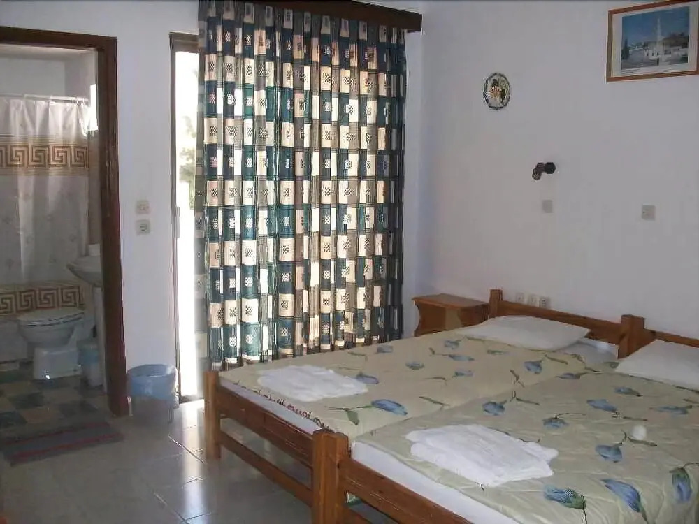 Varelis Family Hotel