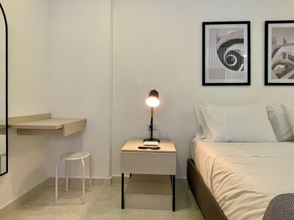 Apartments with Jacuzzi in El Poblado by Wynwood House