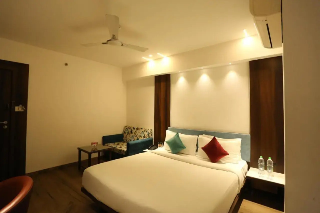 Pravasa hotel Indore