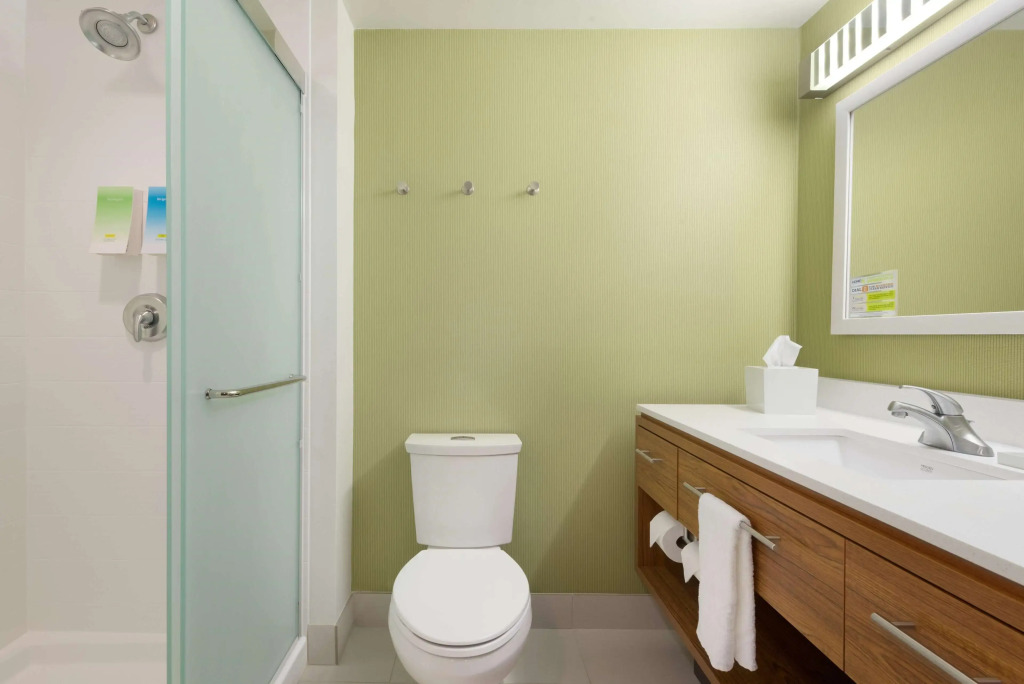 Home2 Suites by Hilton Roseville Minneapolis