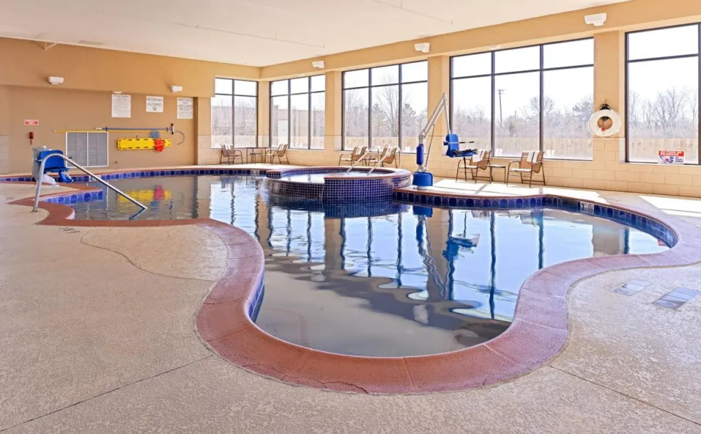 Holiday Inn Express Hotel & Suites Indianapolis W - Airport Area by IHG
