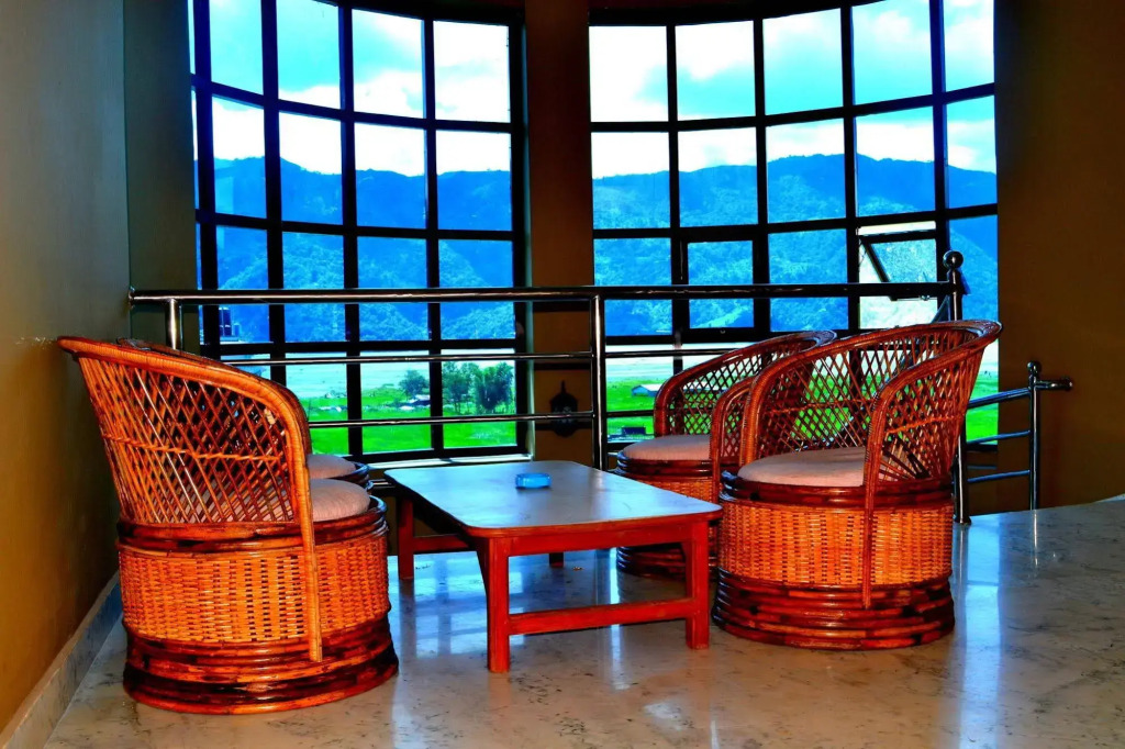 August Lake Resort