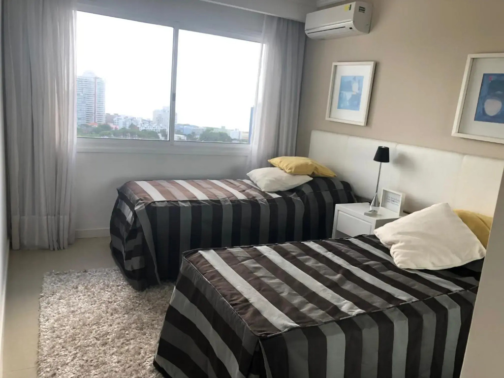 Casino Tower - Departamento Piso 18