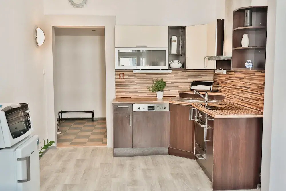 Comfortable Zizkov Apt for 6 pax easyBNB