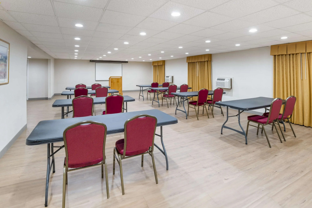 Best Western PLUS Governors Inn Richmond